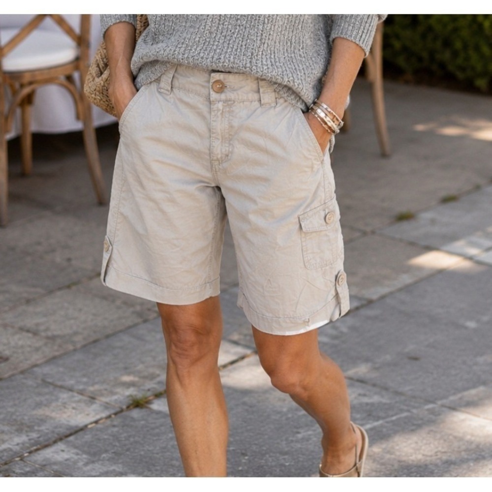 IZOD Khaki‎ Cargo Bermuda Utility Hiking Shorts Beige Cotton Women's 12 EUC